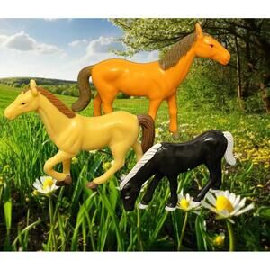Jaru Vintage 1980s Plastic Horse Figurines Trio Pale, Black Orange, 1.5–3.25”